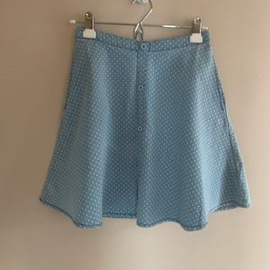 A-line denim skirt with white star pattern